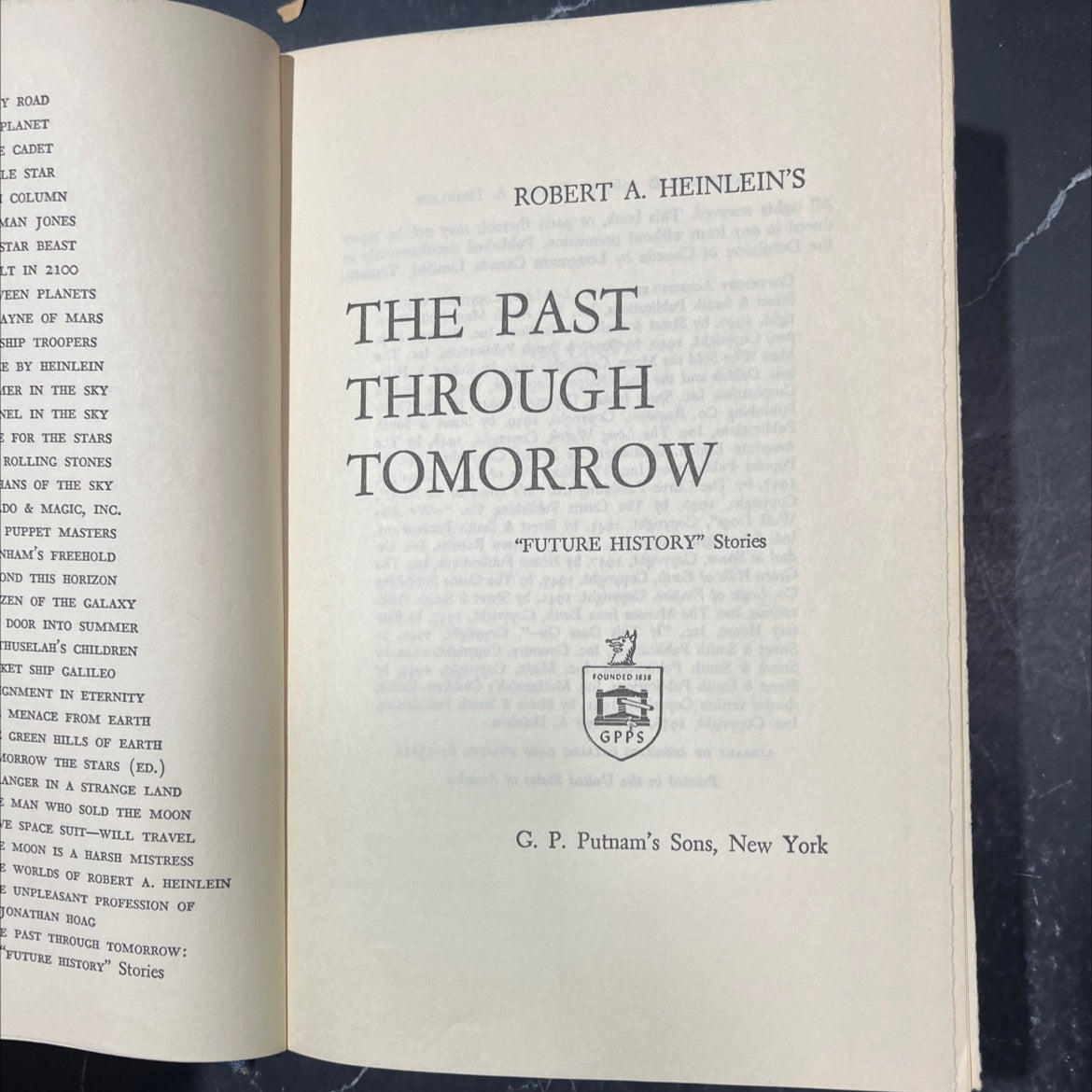 the past through tomorrow: \"future history\" stories book, by robert a. heinlein, 1967 Hardcover image 2