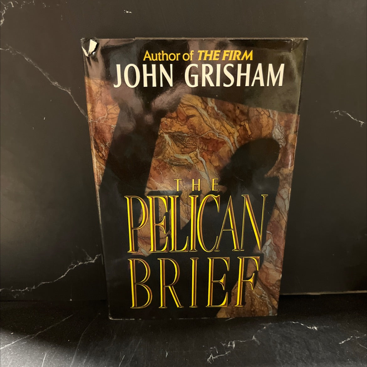 the pelican brief book, by john grisham, 1992 Hardcover image 1