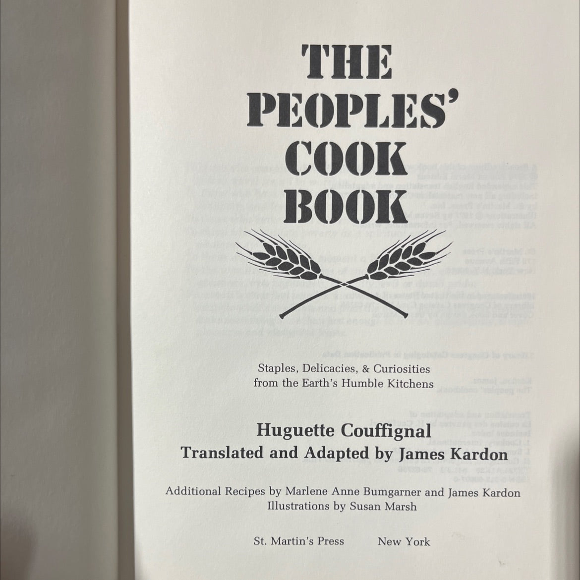 the peoples' cookbook book, by Huguette Couffignal, 1977 Hardcover image 2