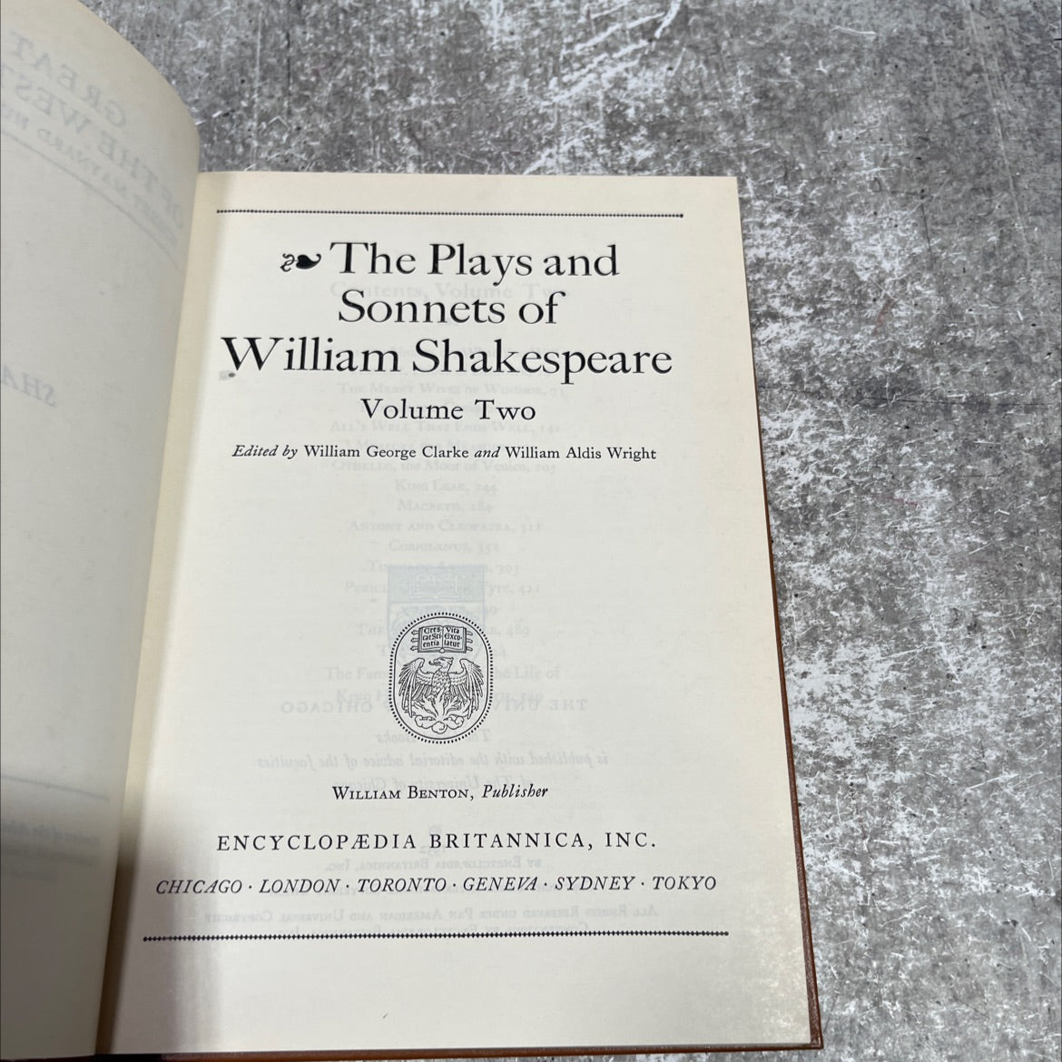 the plays and sonnets of william shakespeare volume two book, by william shakespeare, 1952 Hardcover image 2