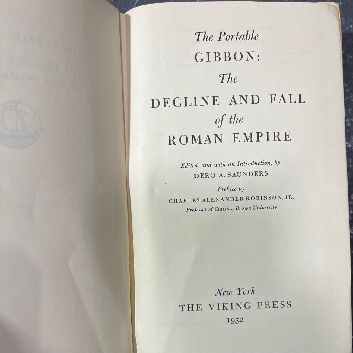 the portable gibbon: the decline and fall of the roman empire book, by edward gibbon, 1952 Hardcover image 2