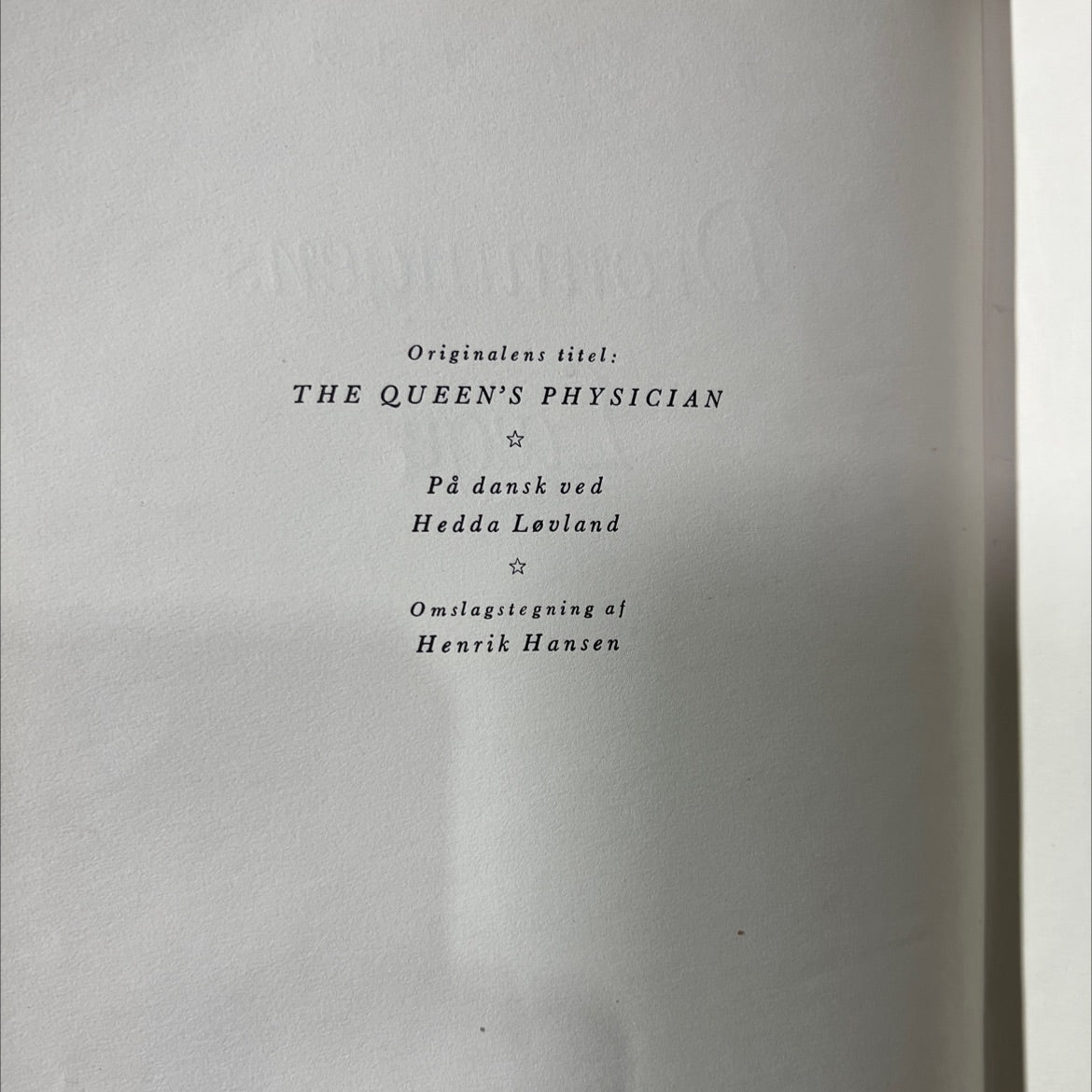 the queen's physician book, by edgar maas, 1949 Leather image 3