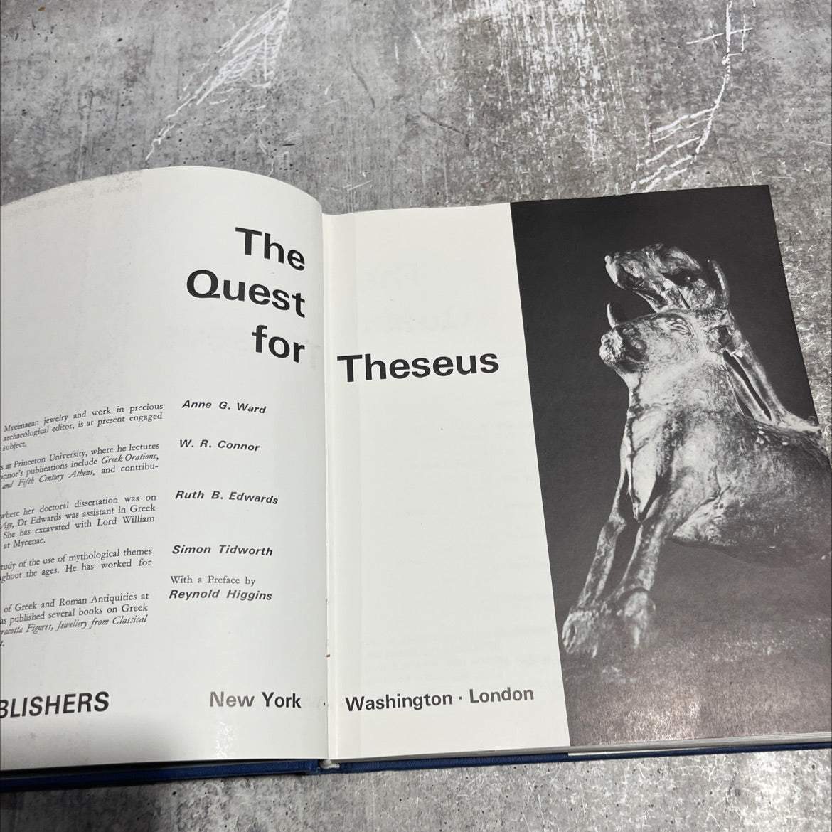 the quest for mycenacan jewelry and work in precious archaeological book, by Anne G. Ward, W. R. Connor, Ruth B. image 2
