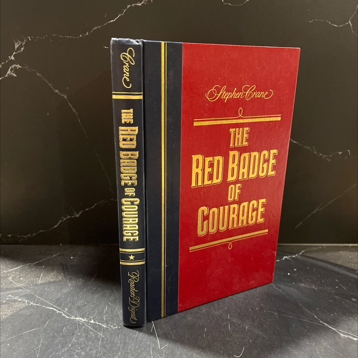 the red badge of courage book, by stephen crane, 1982 Hardcover image 1