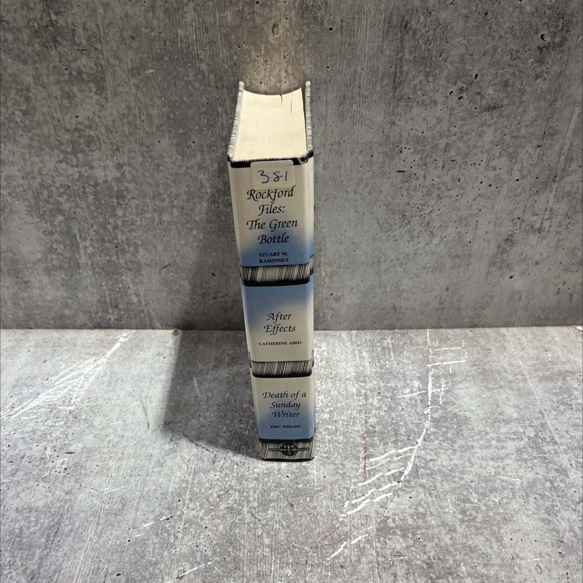 the rockford files: the green bottle book, by stuart m. kaminsky, 1996 Hardcover image 4