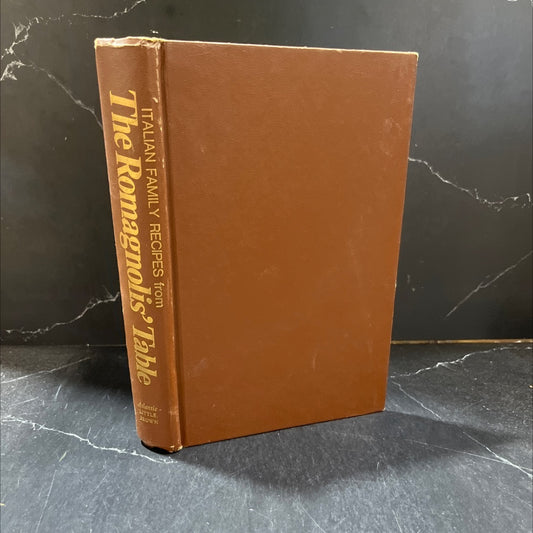 the romagnolis' table book, by margaret and g. franco romagnoli, 1975 Hardcover image 1