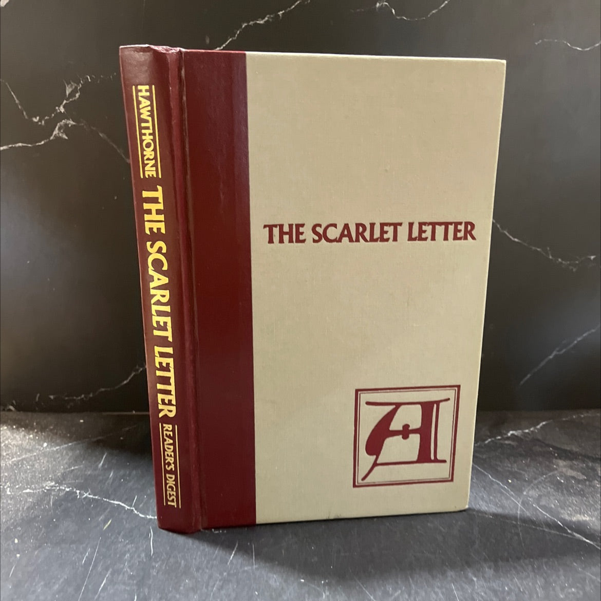 the scarlet letter book, by nathaniel hawthorne, 1984 Hardcover image 1