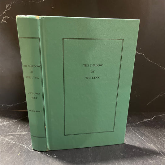 the shadow of the lynx book, by victoria holt, 1971 Hardcover image 1