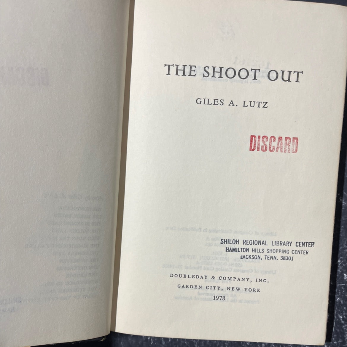 the shoot out book, by giles a. lutz, 1978 Hardcover image 2