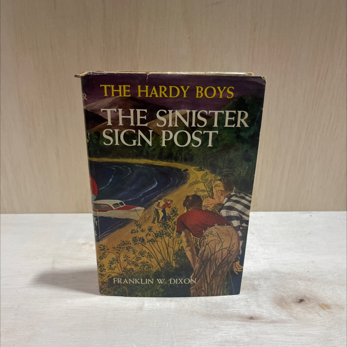 the sinister sign post book, by franklin w. dixon, 1936 Hardcover image 1