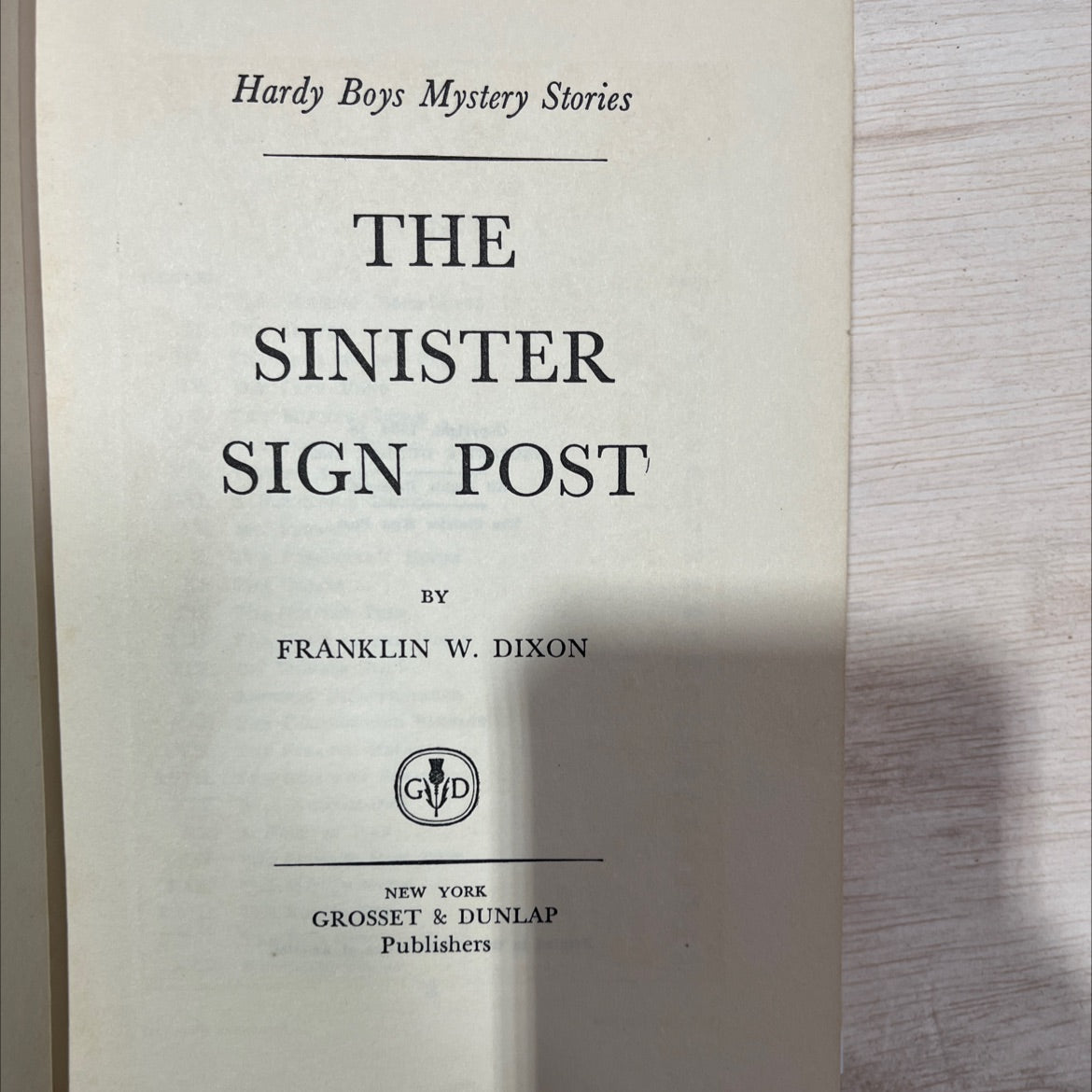 the sinister sign post book, by franklin w. dixon, 1936 Hardcover, Antique image 2