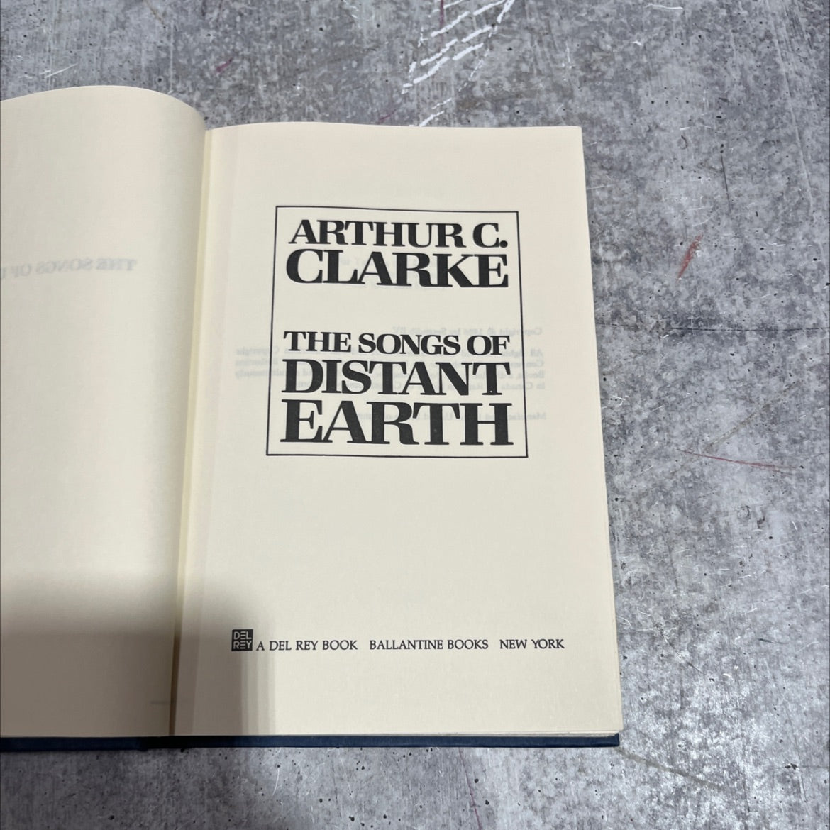 the songs of distant earth book, by arthur c. clarke, 1986 Hardcover image 2