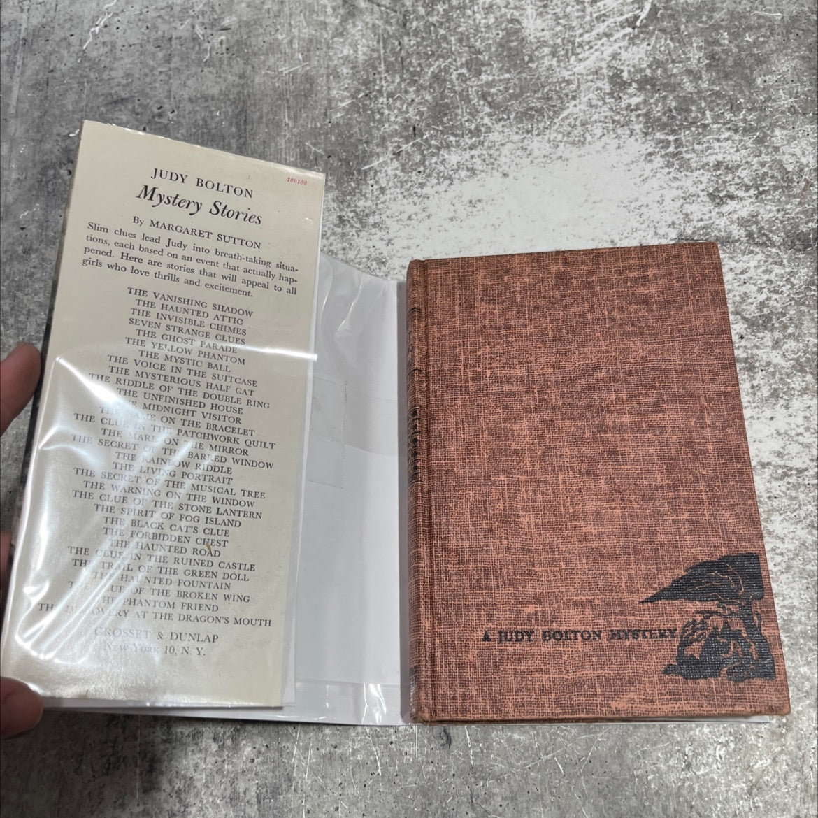 the spirit of fog island book, by Margaret Sutton, 1951 Hardcover image 4