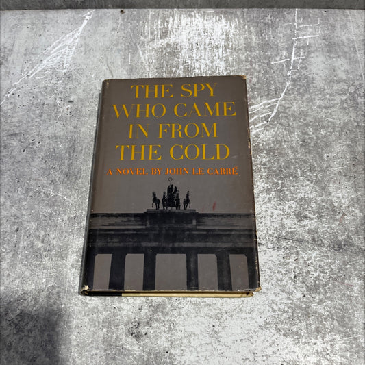 the spy who came in from the cold book, by John le Carré, 1963 Hardcover image 1