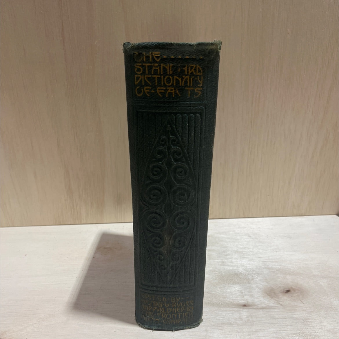 the standard dictionary of facts book, by henry w. ruoff, 1916 Hardcover image 4