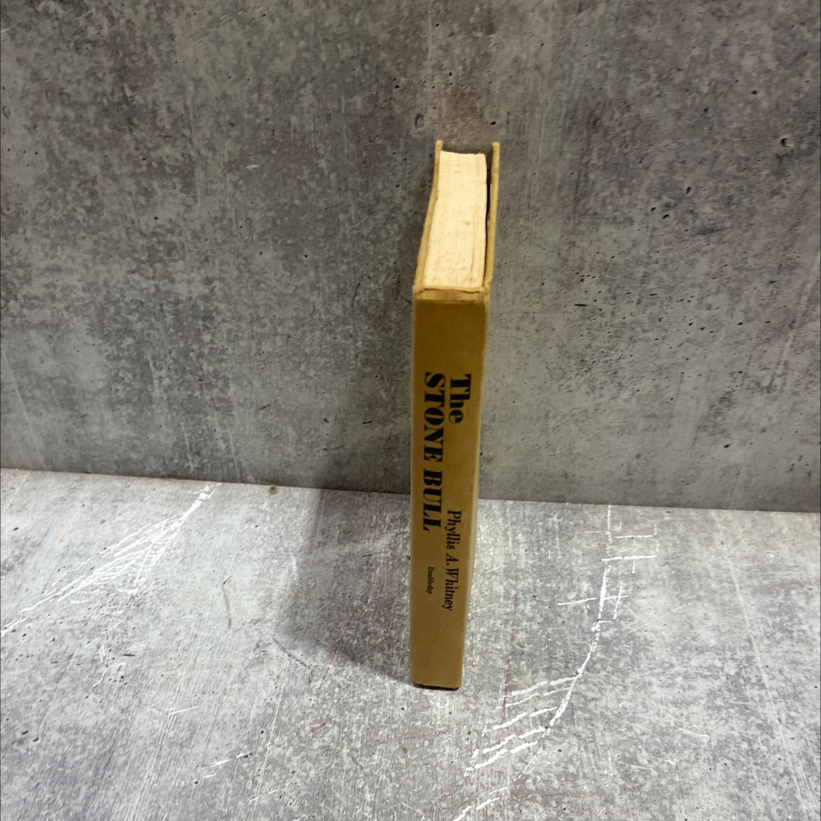 the stone bull book, by Phyllis A. Whitney, 1977 Hardcover image 4