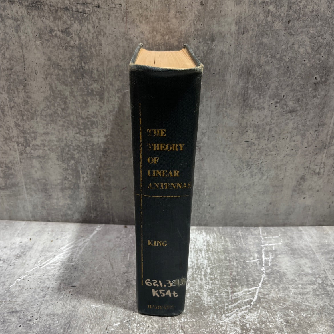 the theory of linear antennas with charts and tables for practical applications book, by ronold w. p. king, 1956 image 4