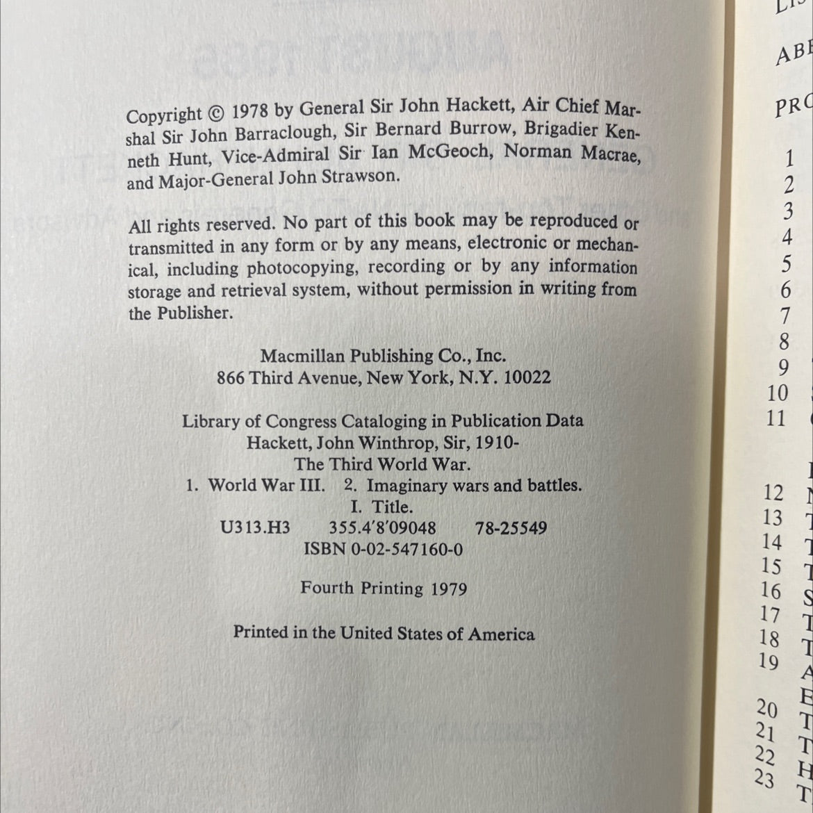 the third world war august 1985 book, by general sir john hackett, 1978 Hardcover image 3