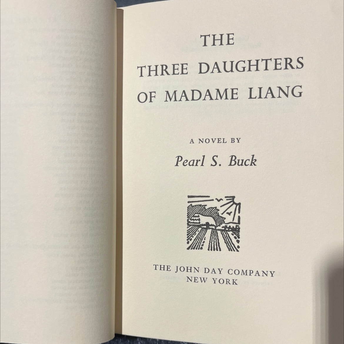 the three daughters of madame liang book, by Pearl S. Buck, 1969 Hardcover image 2