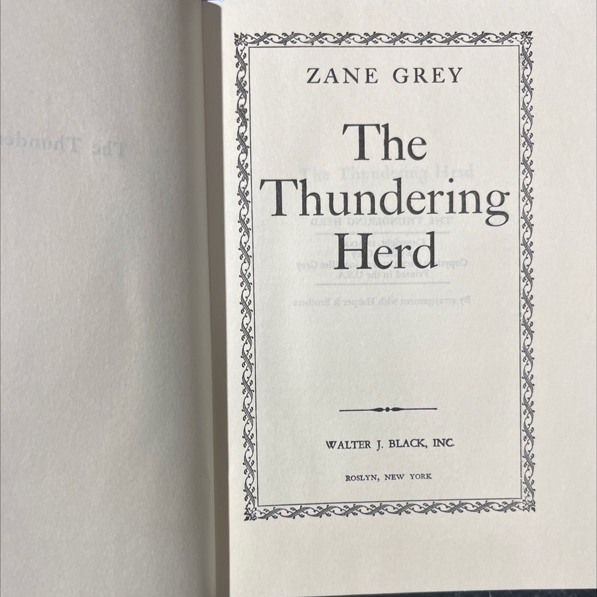 the thundering herd book, by Zane Grey, 1953 Hardcover image 2
