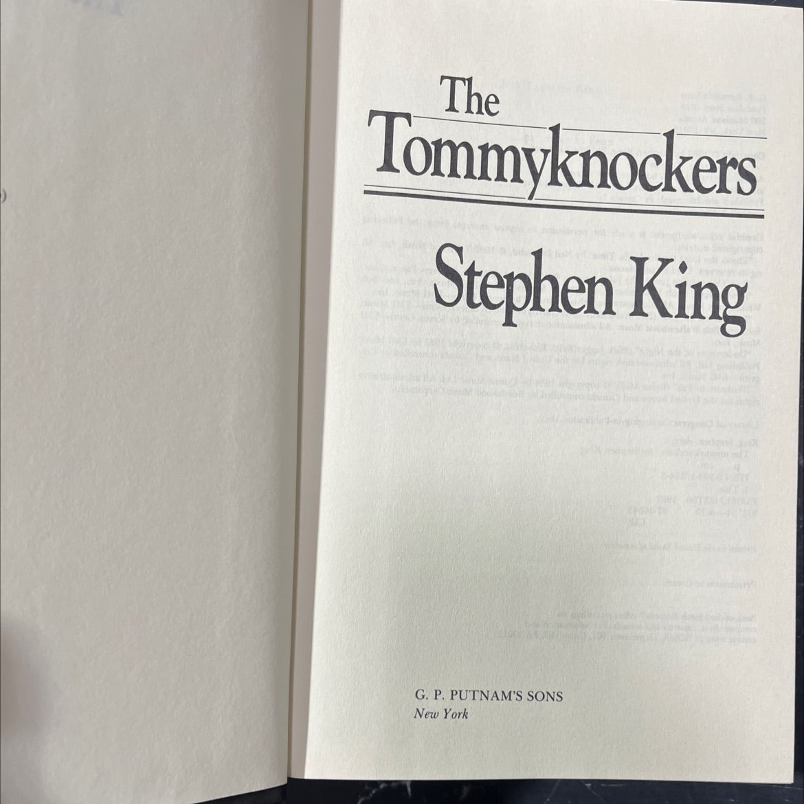 the tommyknockers book, by Stephen King, 1987 Hardcover image 2