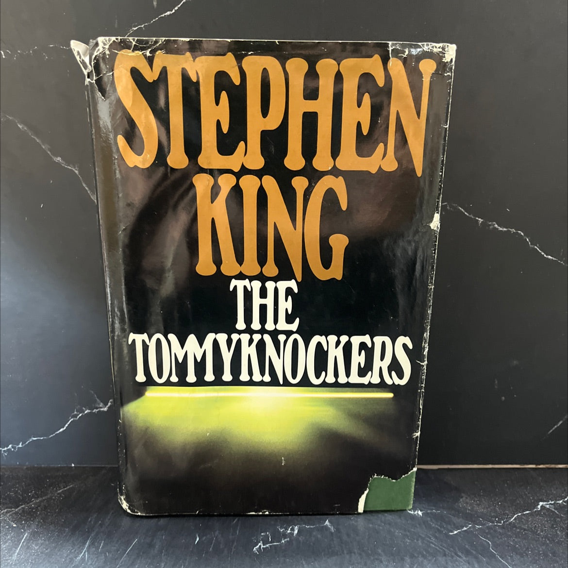 the tommyknockers book, by Stephen King, 1987 Hardcover image 1