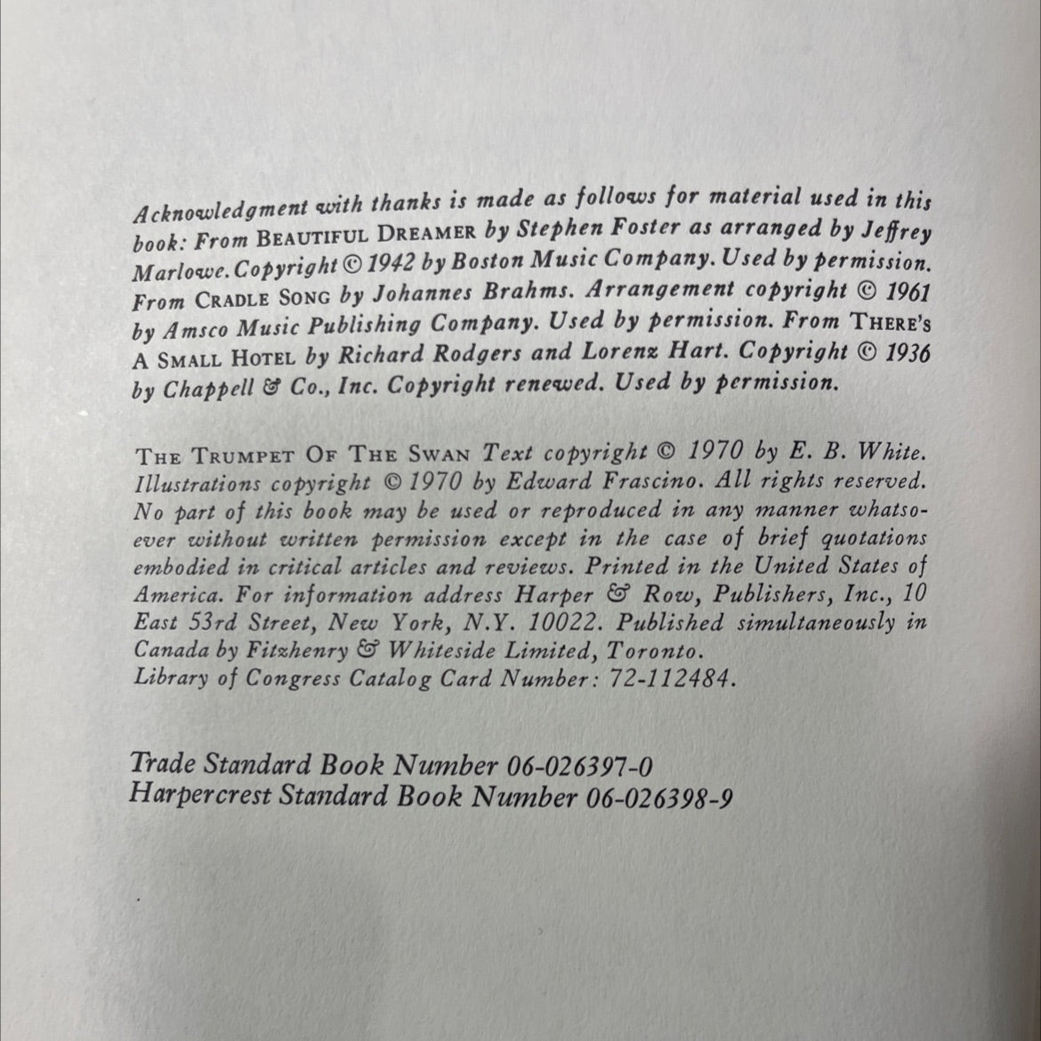 the trumpet of the swan book, by e. b. white, 1970 Hardcover image 3