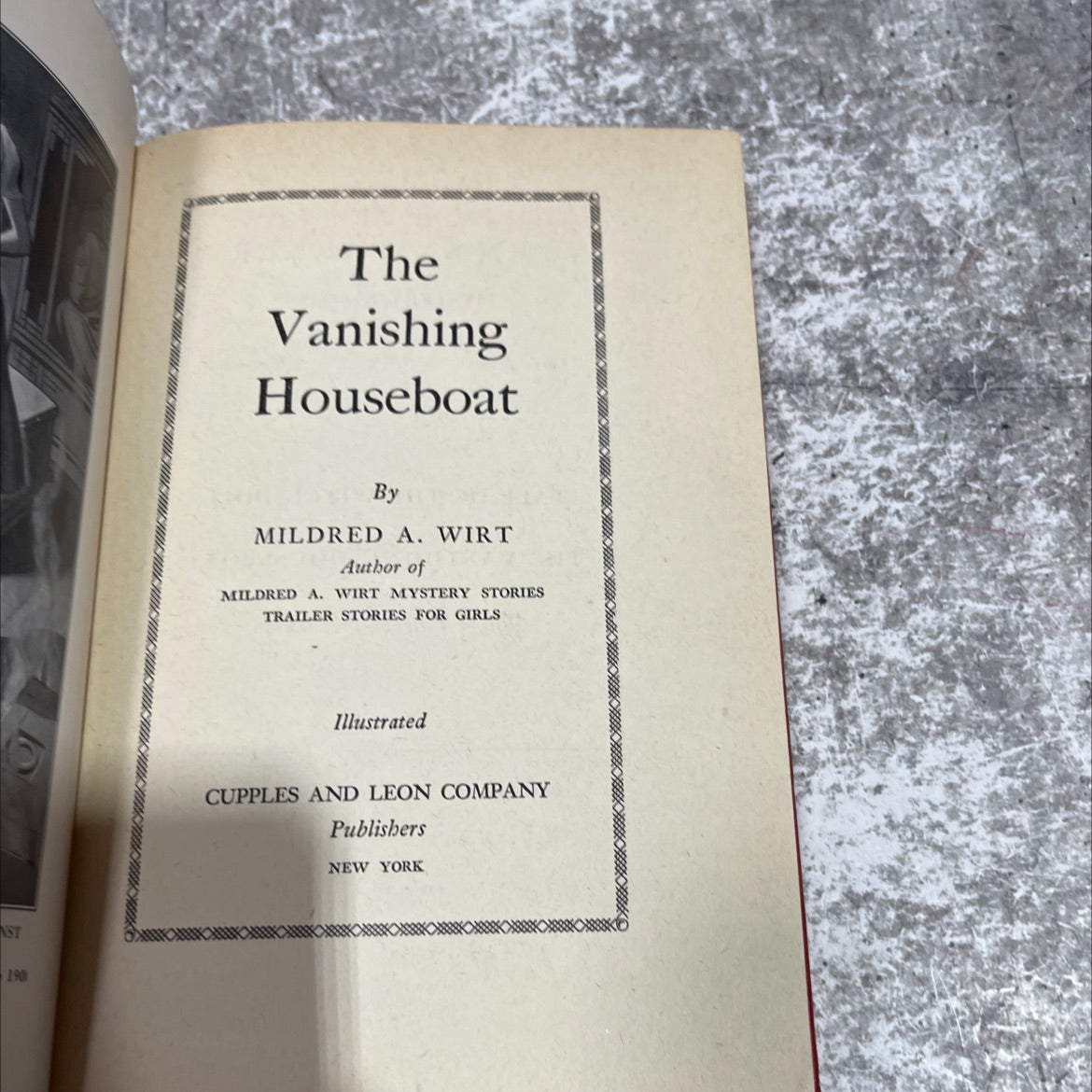 the vanishing houseboat book, by mildred a. wirt, 1939 Hardcover image 2