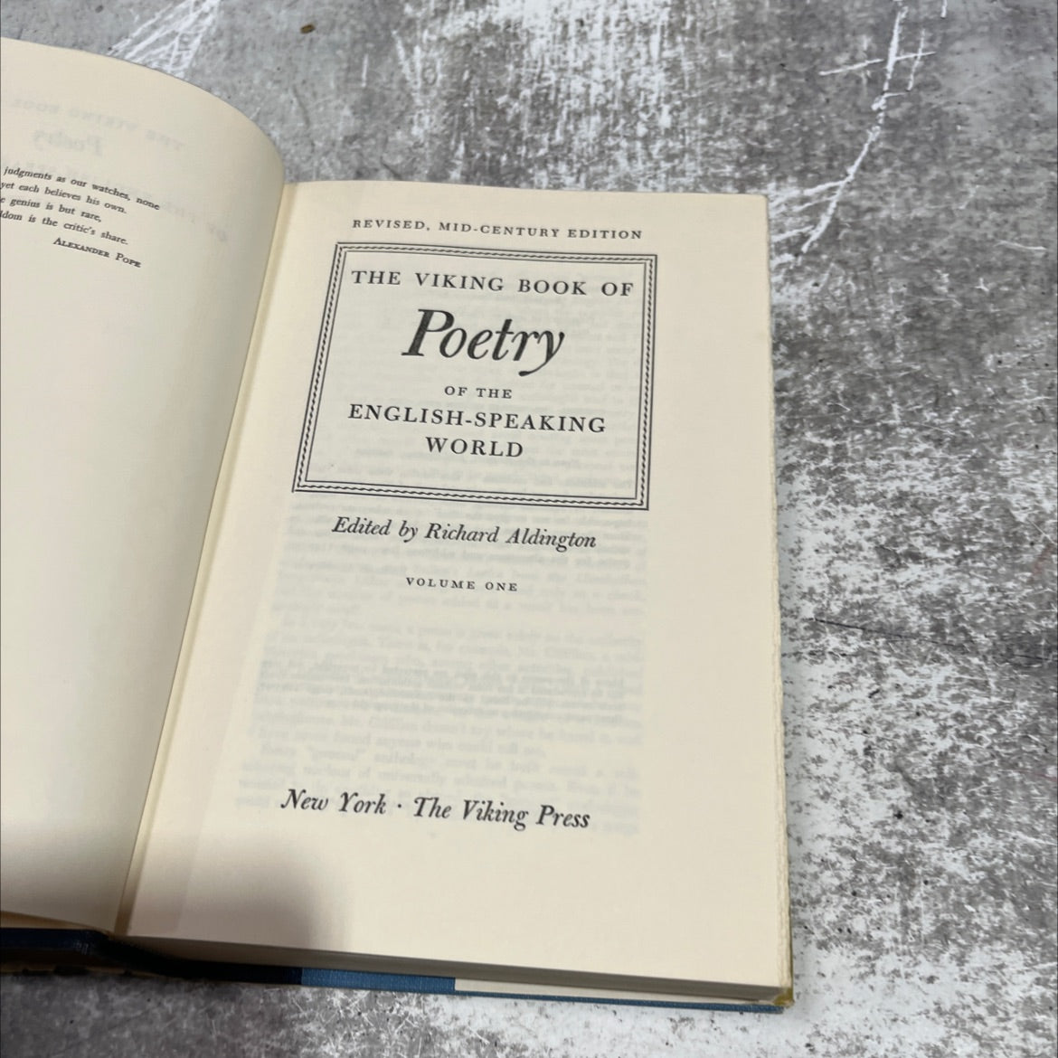 the viking book of poetry of the english-speaking world book, by richard aldington, 1958 Hardcover image 2