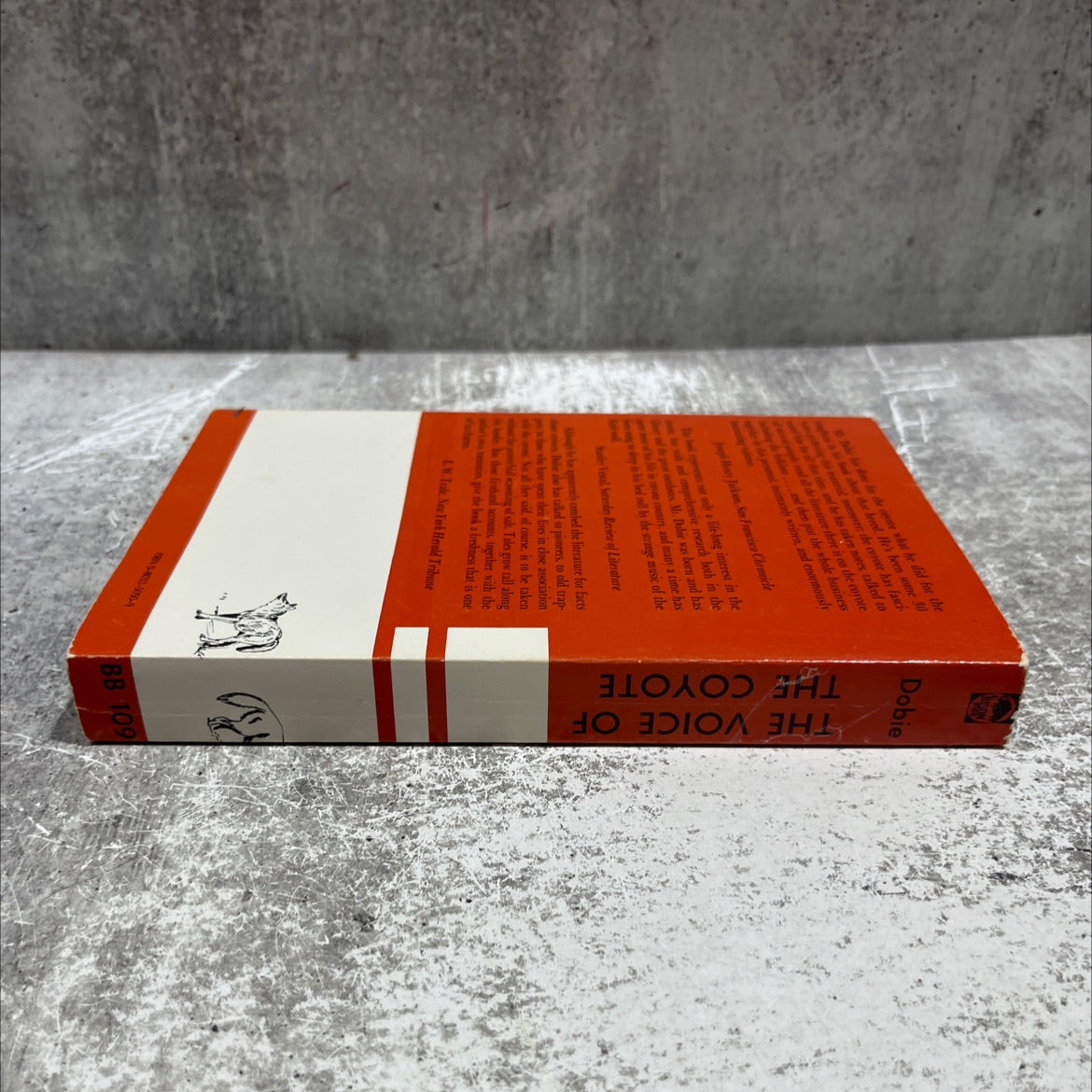 the voice of the coyote book, by j. frank dobie, 1949 Paperback image 4