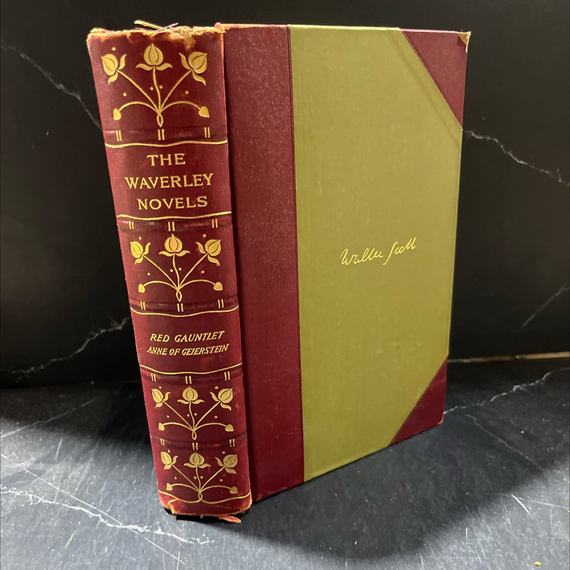 the waverley novels book, by sir walter scott, 1970 Leather image 1