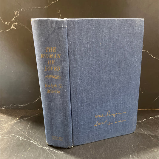 the woman he loved book, by ralph g. martin, 1974 Hardcover image 1