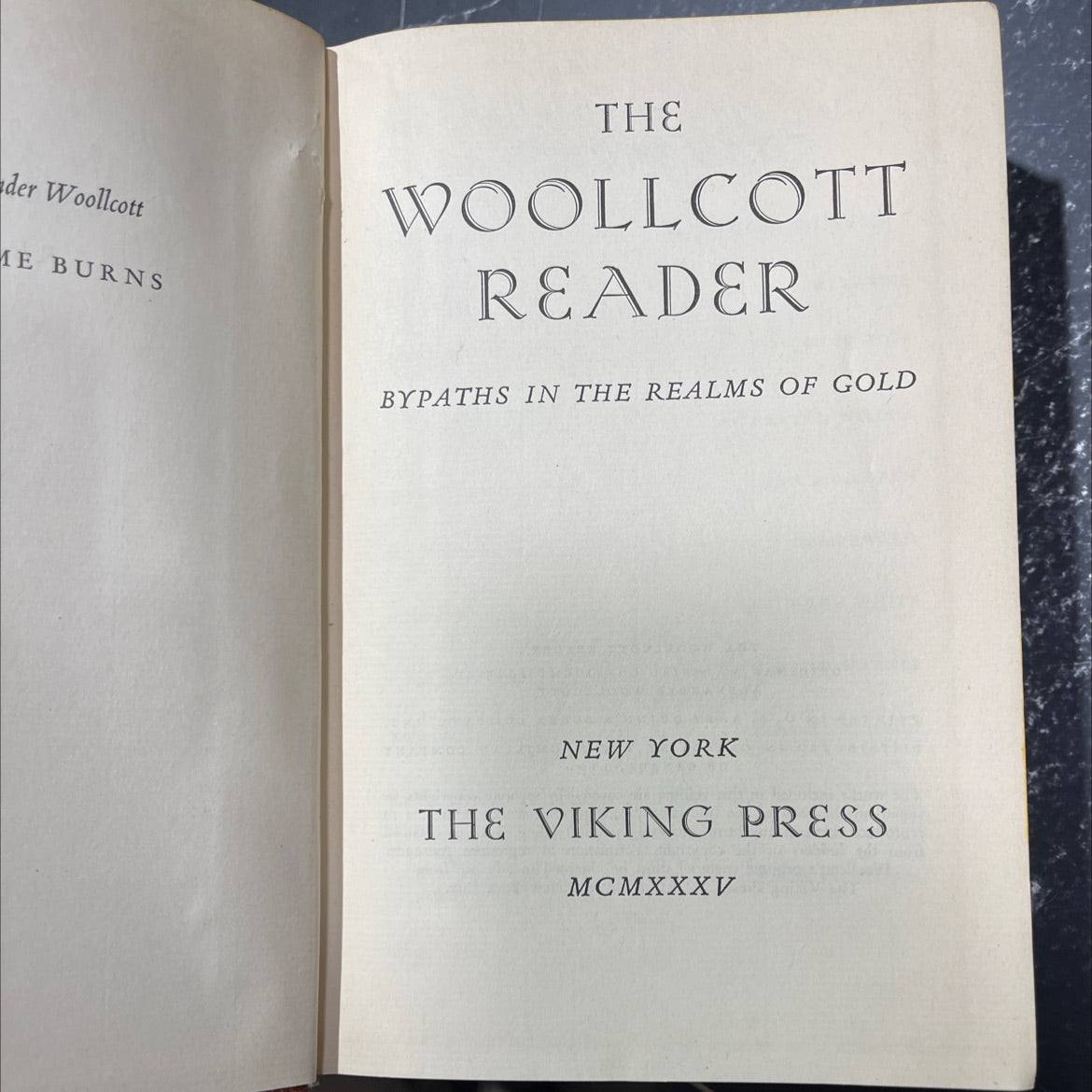 the woollcott reader book, by alexander woollcott, 1935 Hardcover image 2