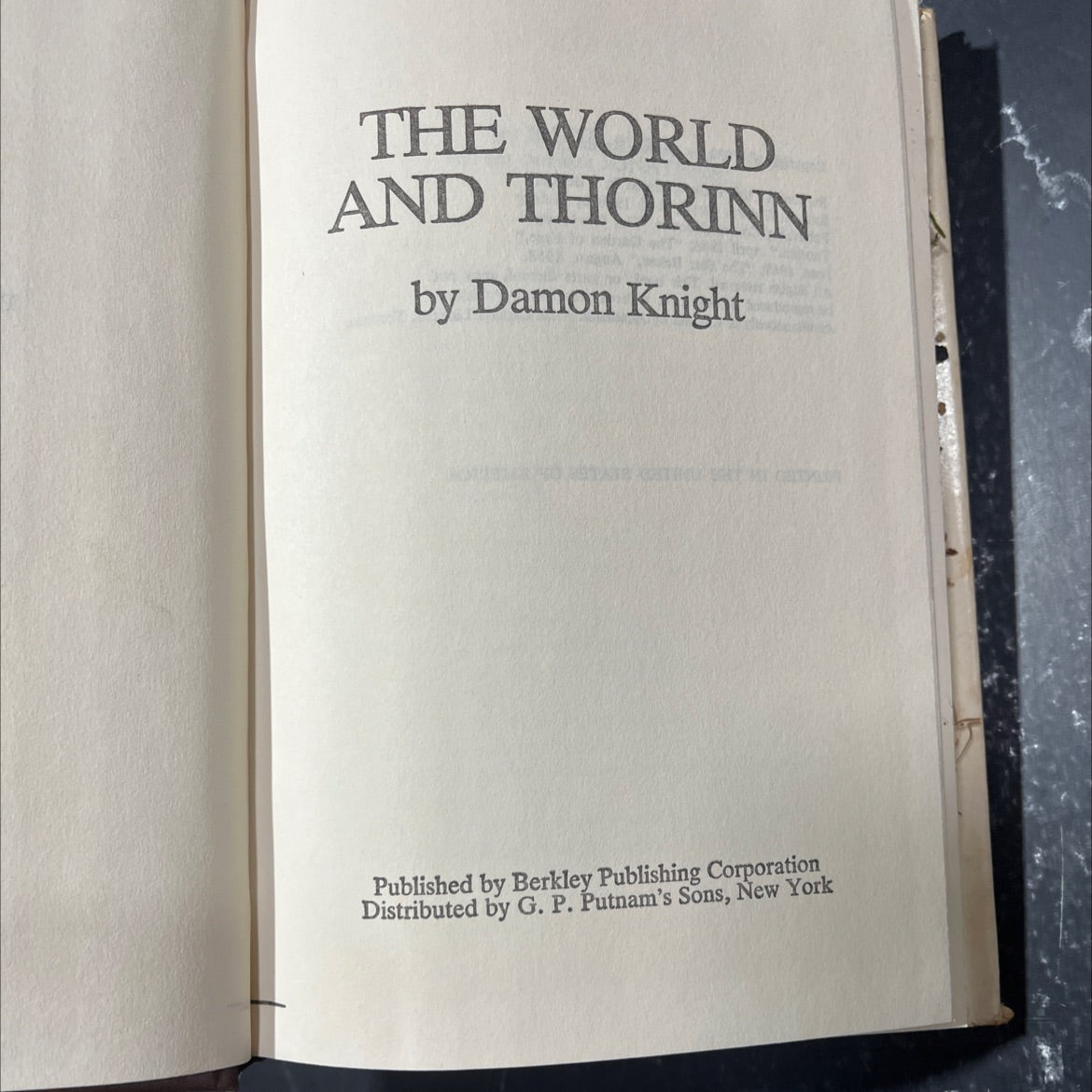 the world and thorinn book, by damon knight, 1980 Hardcover image 2