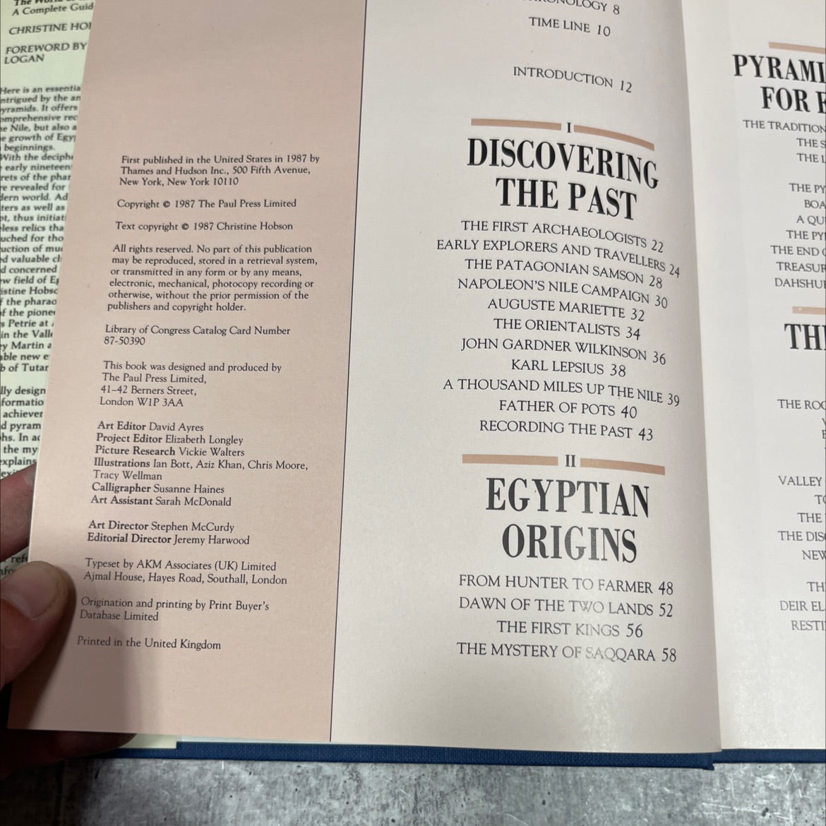 the world of the pharaohs book, by christine hobson, 1987 Hardcover image 3