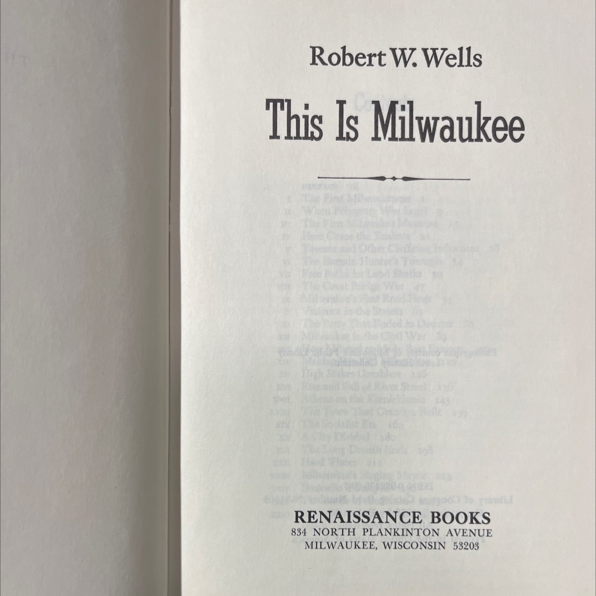 this is milwaukee book, by robert w. wells, 1970 Hardcover image 2