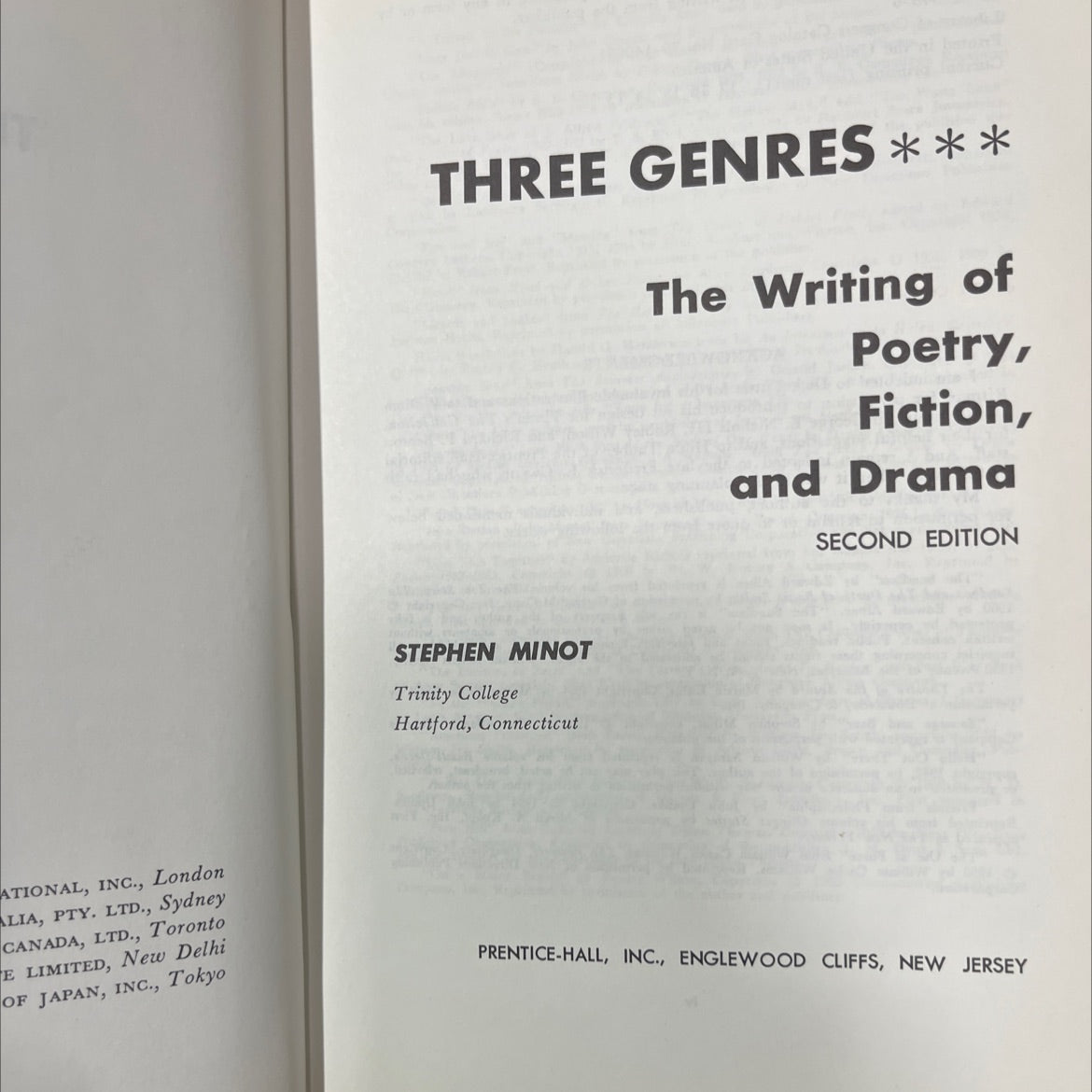 three genres the writing of poetry book, by stephen minot, 1971 Hardcover image 2