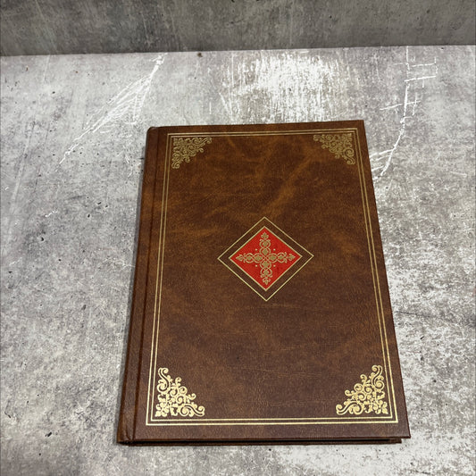 thru the bible with j. vernon mcgee volume i genesis-deuteronomy book, by j. vernon mcgee, 1981 Hardcover image 1