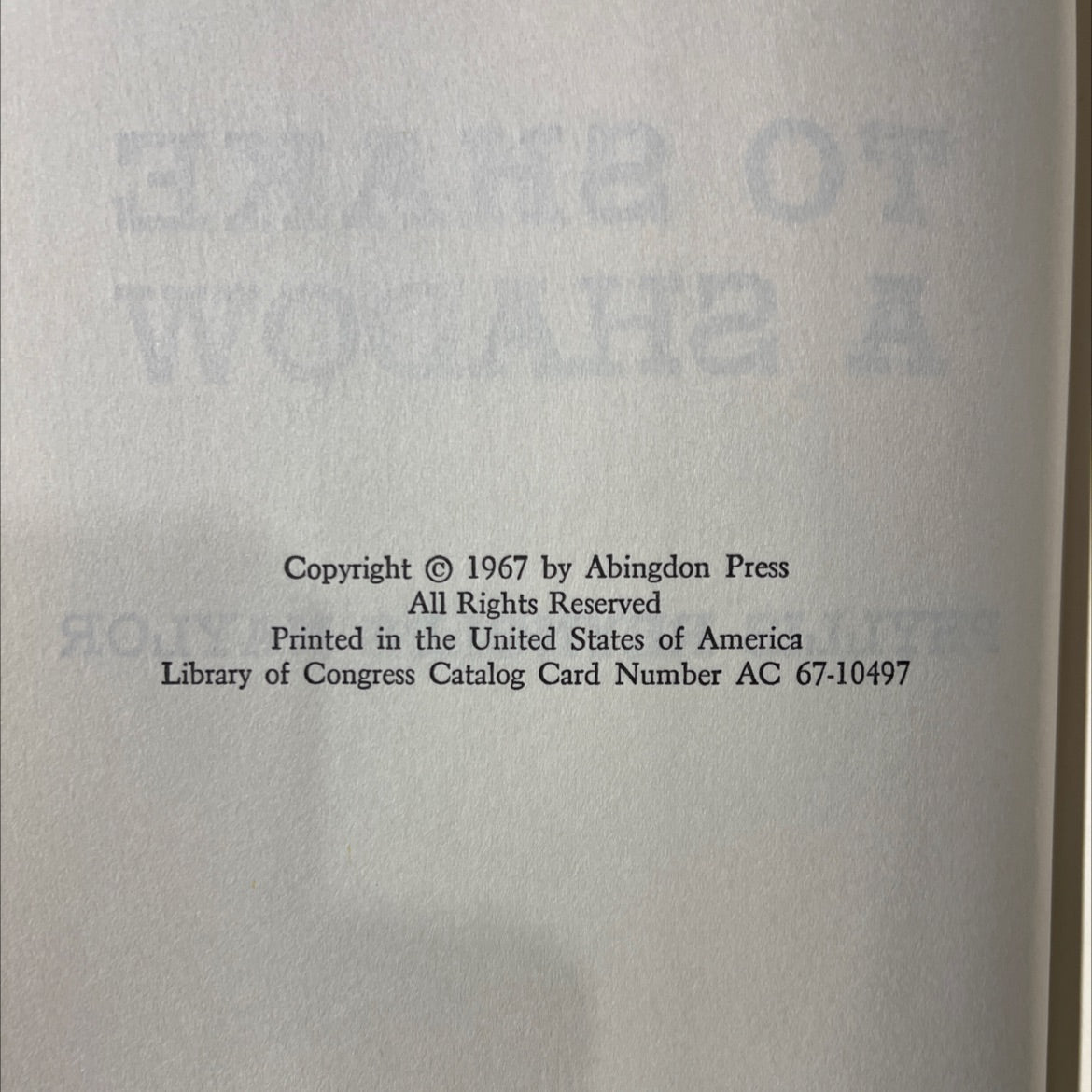 to shake a shadow book, by phyllis reynolds naylor, 1967 Hardcover image 3