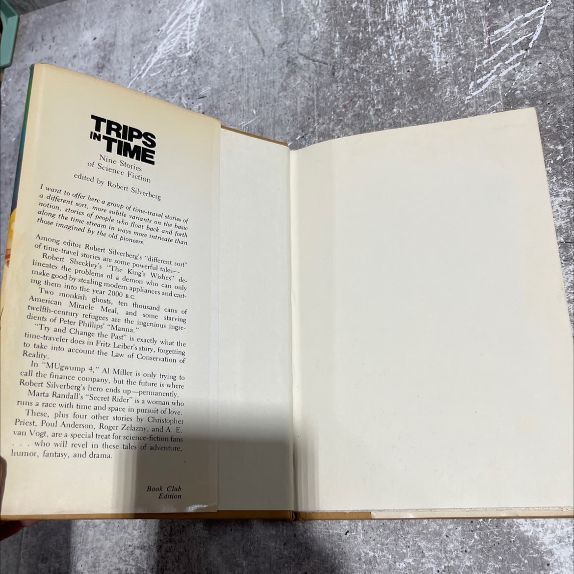 trips in time nine stories of science fiction book, by robert silverberg, 1977 Hardcover image 4