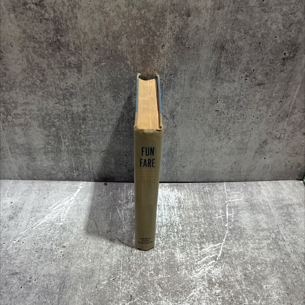 tun fare a treasury of reader's digest wit and humor book, by unknown, 1949 Hardcover image 4