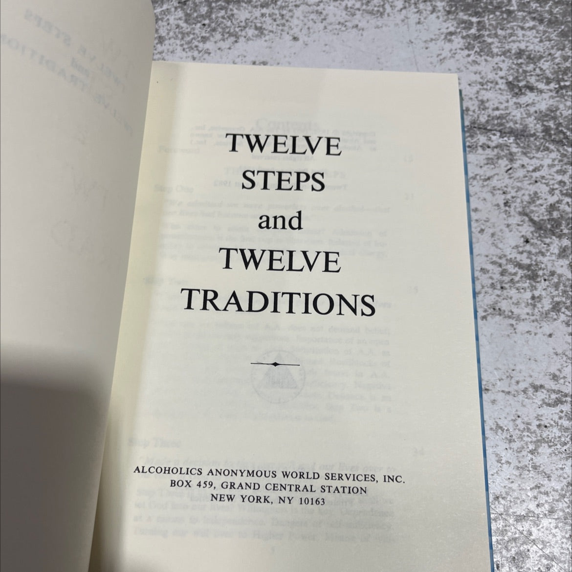 twelve steps and twelve traditions book, by Alcoholics Anonymous, 1982 Hardcover image 2