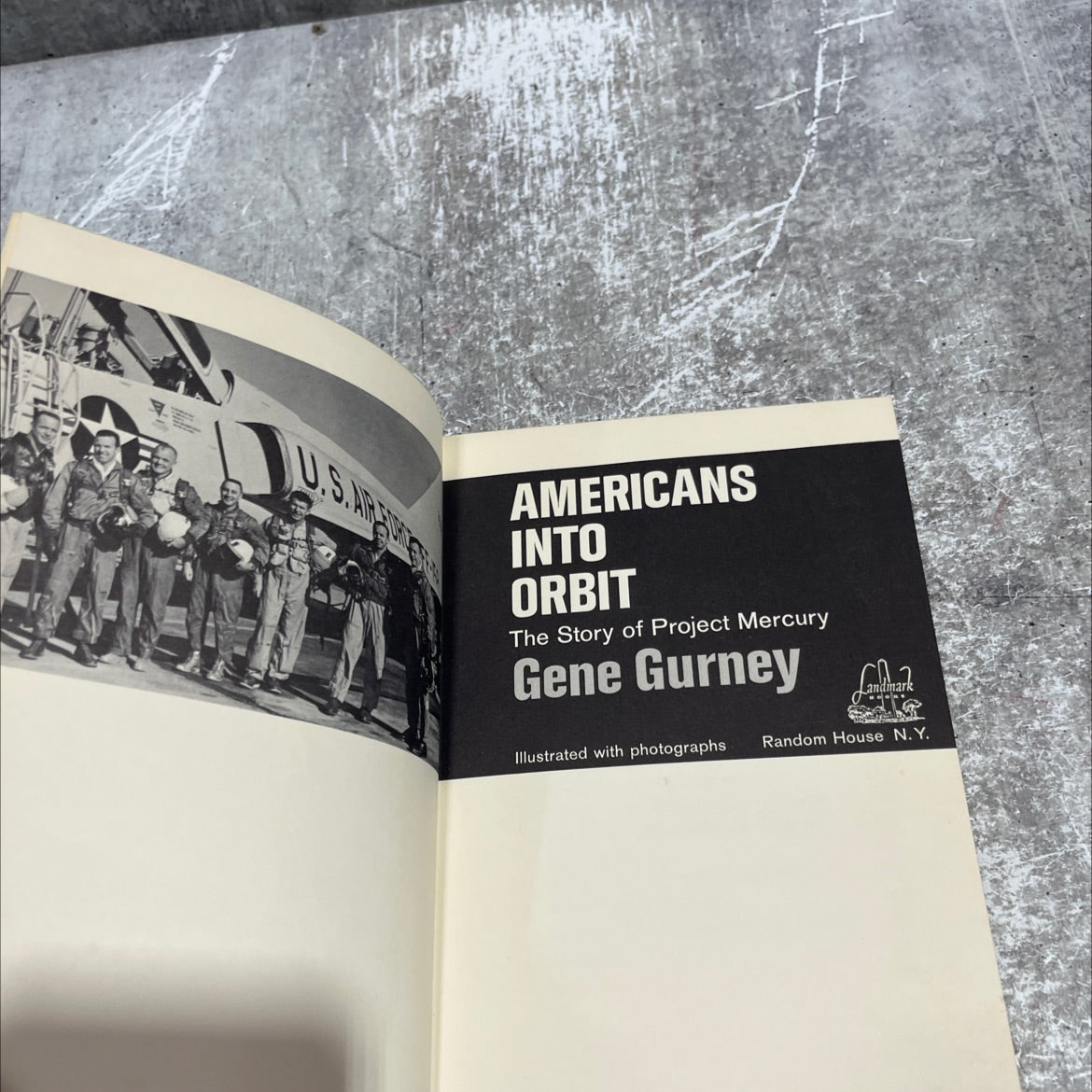 u.s.ar americans into orbit the story of project mercury book, by gene gurney, 1962 Hardcover image 2