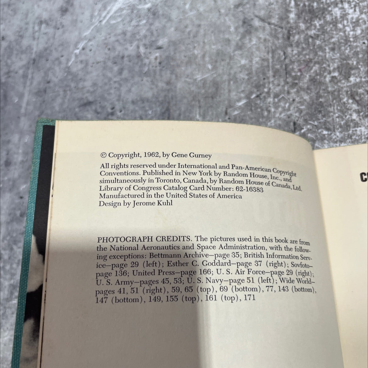 u.s.ar americans into orbit the story of project mercury book, by gene gurney, 1962 Hardcover image 3