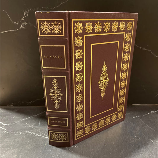 ulysses book, by james joyce, 1979 Leather image 1