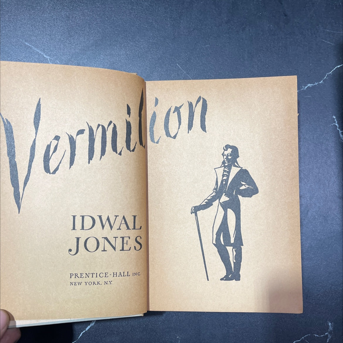 vermilion book, by idwal jones, 1947 Hardcover, Vintage, Heavily Used image 2
