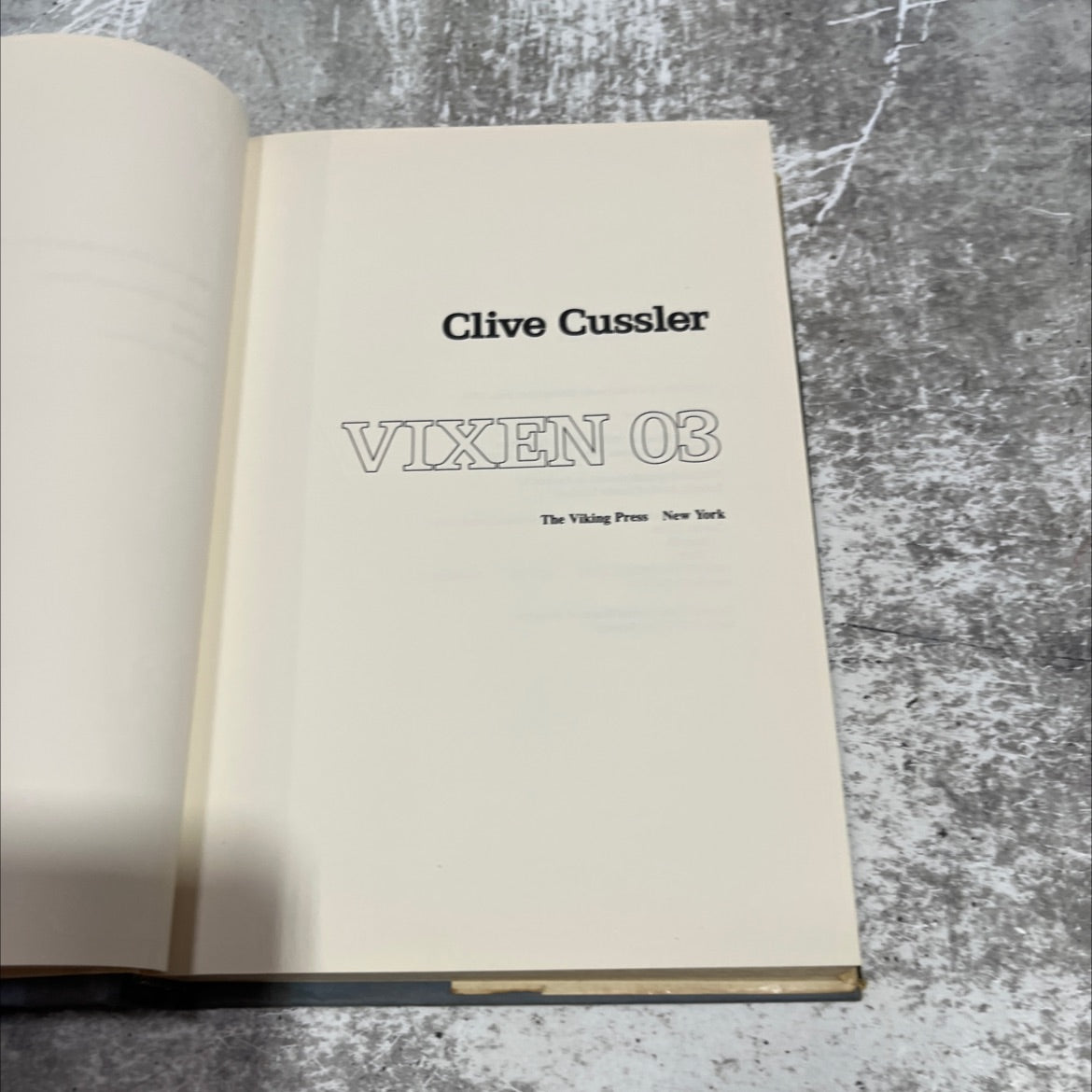 vixen 03 book, by Clive Cussler, 1978 Hardcover image 2