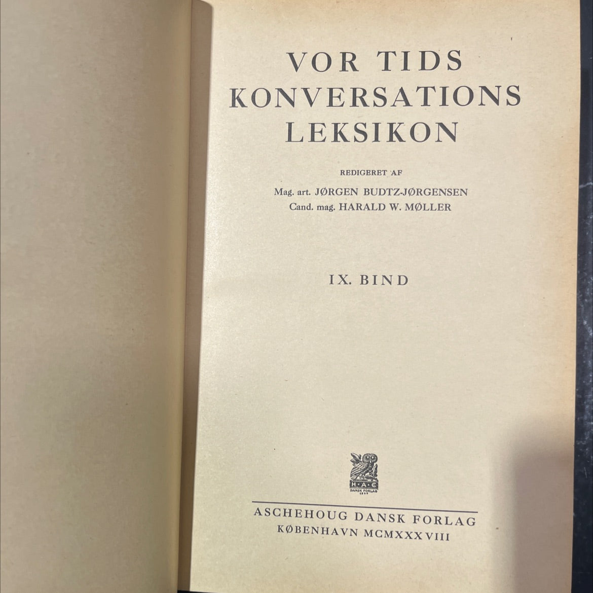 vor tids conversations lexicon book, by jørgen budtz-jørgensen, harald w. møller, 1938 Hardcover image 2