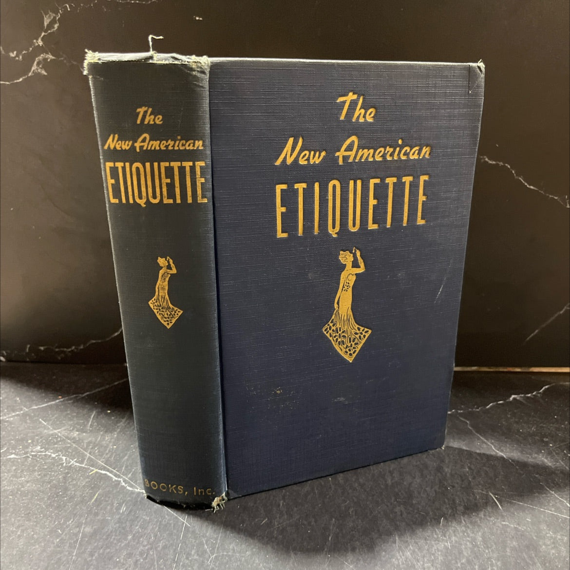 wedding day etiquette book, by lily haxworth wallace, 1941 Hardcover image 1