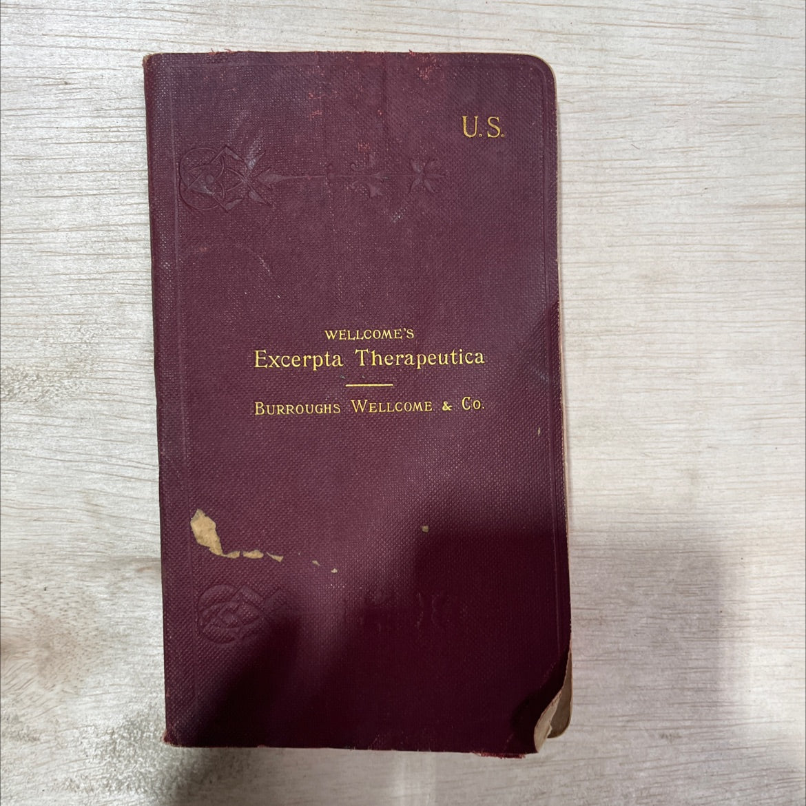 wellcome's excerpta therapeutica book, by unknown, 1906 Paperback, Antique image 1